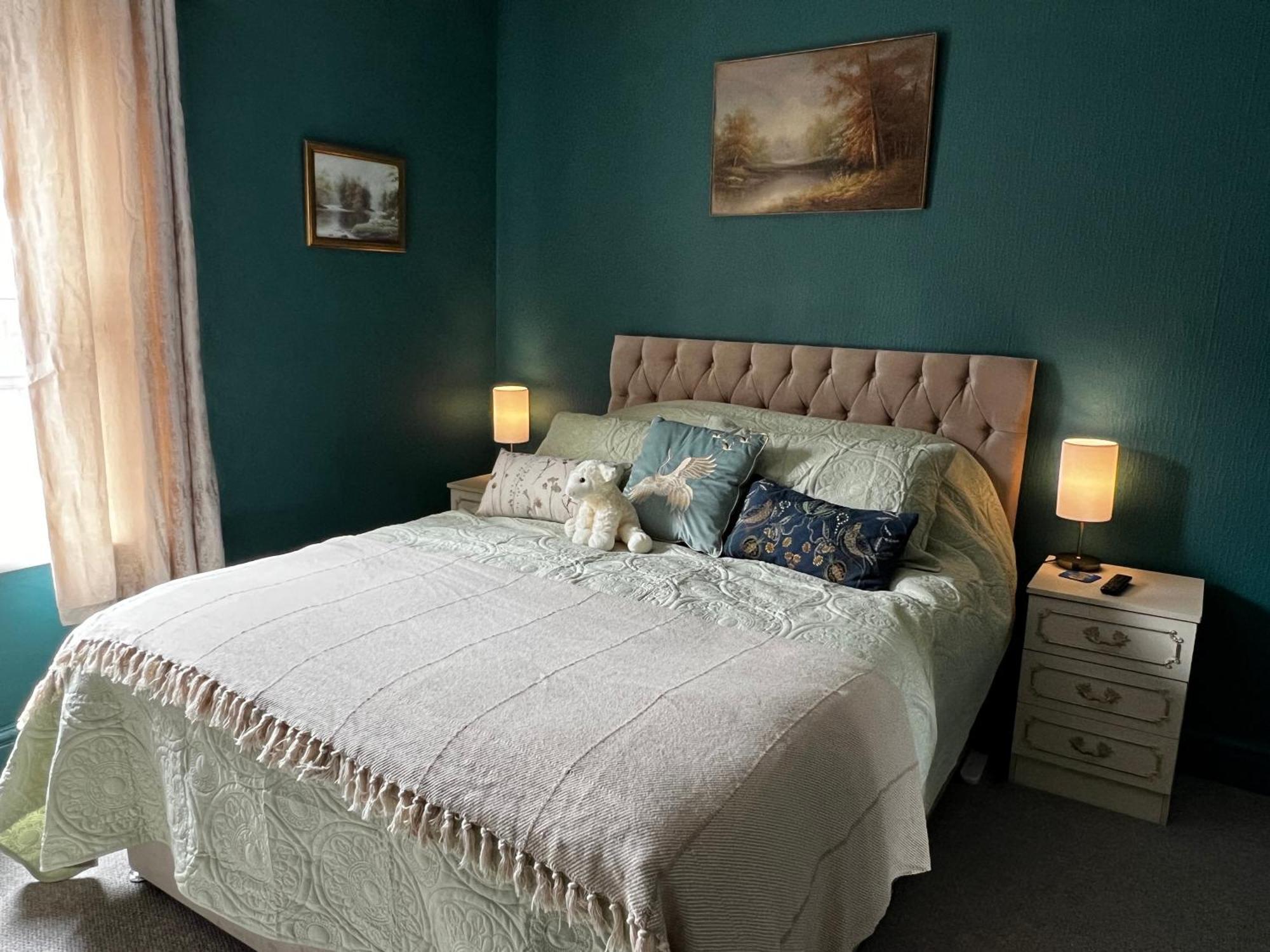 Robin'S Hollow: 2Bd Home Near Wrexham Afc Dış mekan fotoğraf