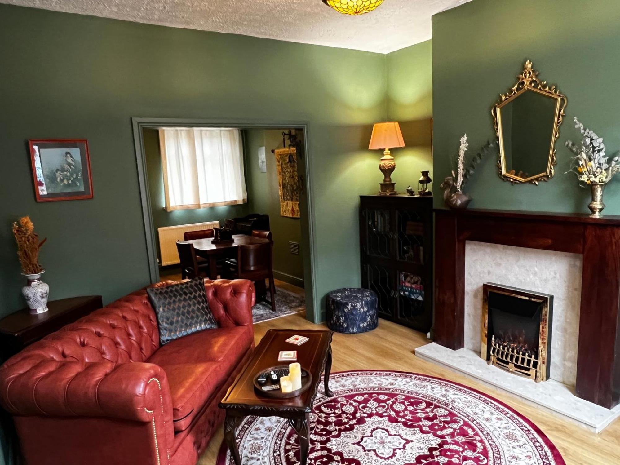 Robin'S Hollow: 2Bd Home Near Wrexham Afc Dış mekan fotoğraf